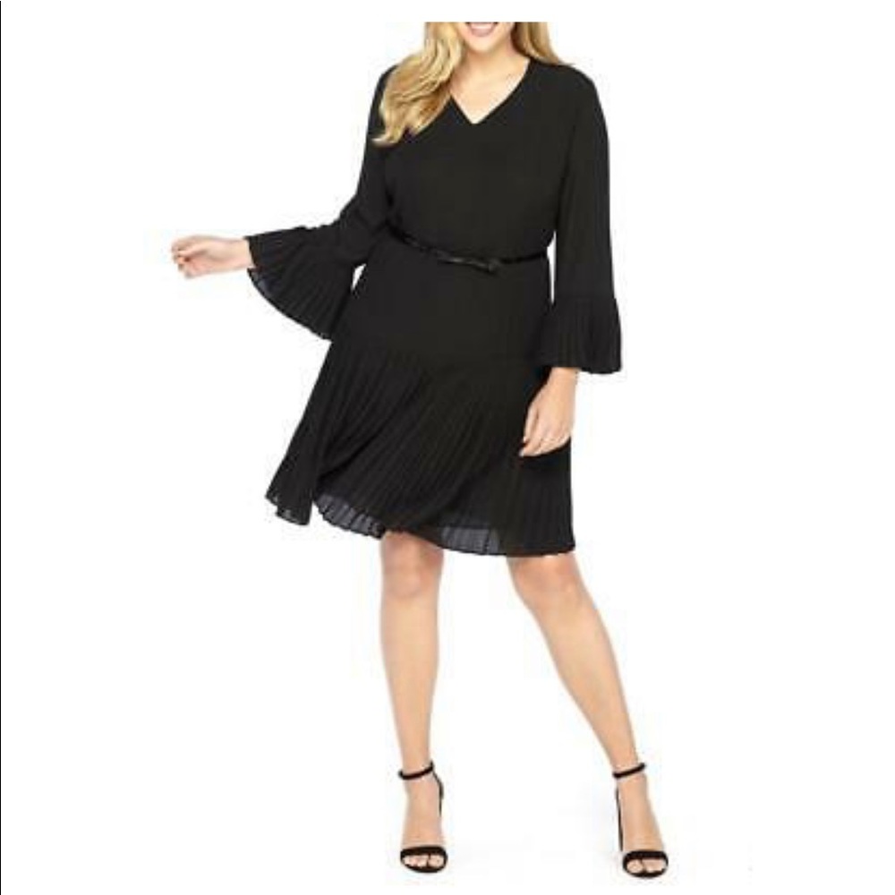 NWT Black Pleated Bell Sleeve Dress The Limited 20